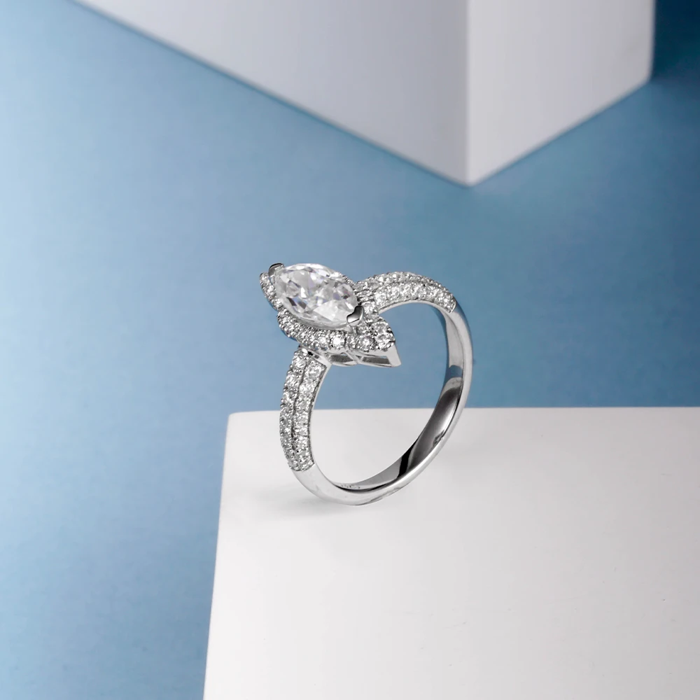 1CT Marquise Moissanite Diamond Rings For Women 925 Sterling Silver Special Shape Lady‘s Elegant Moissanite Rings Jewelry Gifts 
1CT Marquise Moissanite Diamond Rings For Women 925 Sterling Silver Special Shape Lady‘s Elegant Moissanite Rings Jewelry Gifts