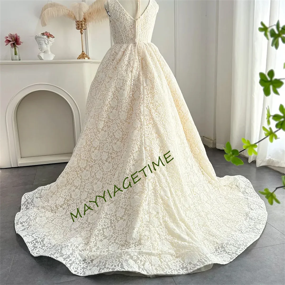 CustomIvory Heirloom Communion Gown ️ | Elegant Lace Princess Dress with 3D Appliqués | Convertible Flower Girl Dress for Weddi
CustomIvory Heirloom Communion Gown ️ | Elegant Lace Princess Dress with 3D Appliqués | Convertible Flower Girl Dress for Weddi