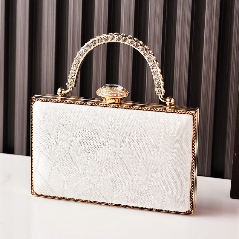 Elegant Diamond Studded Handle Party Handbag for Women Wedding Texture White Eveing Bag Rhinestone Clutch Bag Red Sacs À Main
Elegant Diamond Studded Handle Party Handbag for Women Wedding Texture White Eveing Bag Rhinestone Clutch Bag Red Sacs À Main