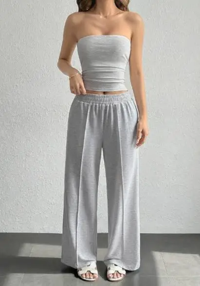 Summer New French Elegant Sexy Fashion Temperament Solid Color Backless Strapless Vest Low Waist Straight Leg Pants Set
Summer New French Elegant Sexy Fashion Temperament Solid Color Backless Strapless Vest Low Waist Straight Leg Pants Set