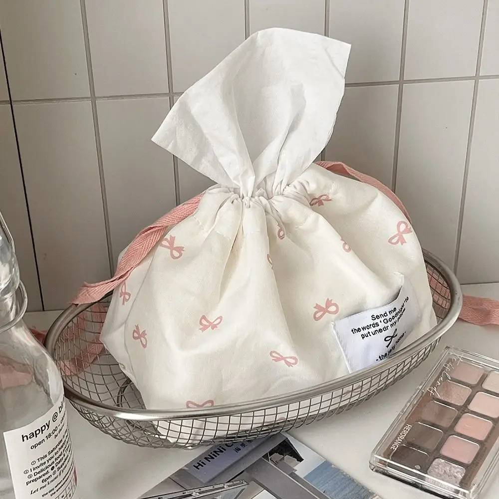 New Portable Bow Tissue Box Large capacity Draw Rope Tissue Storage Bag Car Pouch Ins Paper Organizer
New Portable Bow Tissue Box Large capacity Draw Rope Tissue Storage Bag Car Pouch Ins Paper Organizer