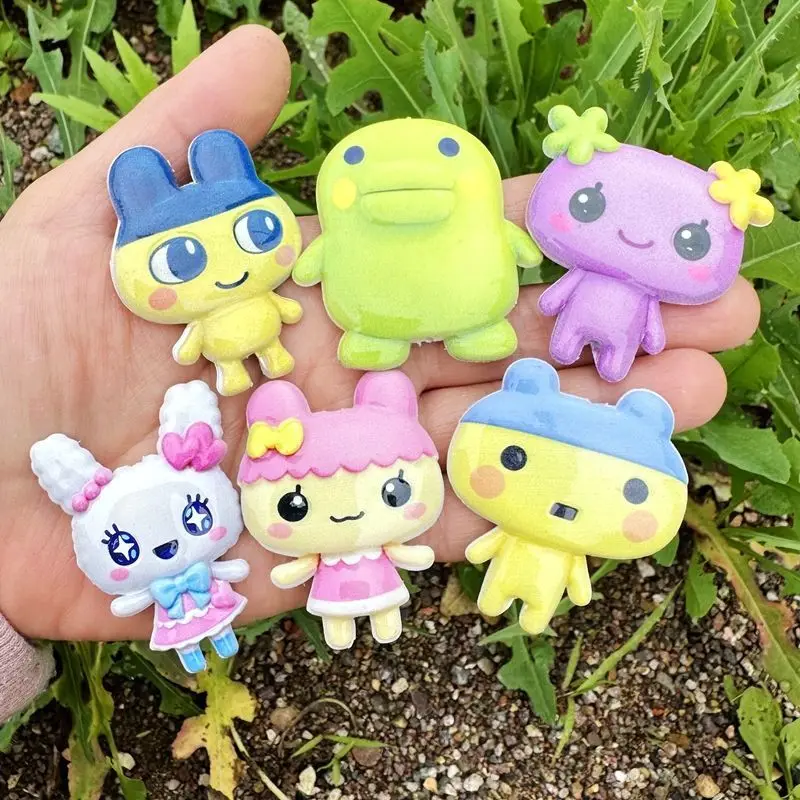 Cartoon Tamagotchi double-sided printed beads with through holes for threading DIY craft materials for phone and backpack chains
Cartoon Tamagotchi double-sided printed beads with through holes for threading DIY craft materials for phone and backpack chains