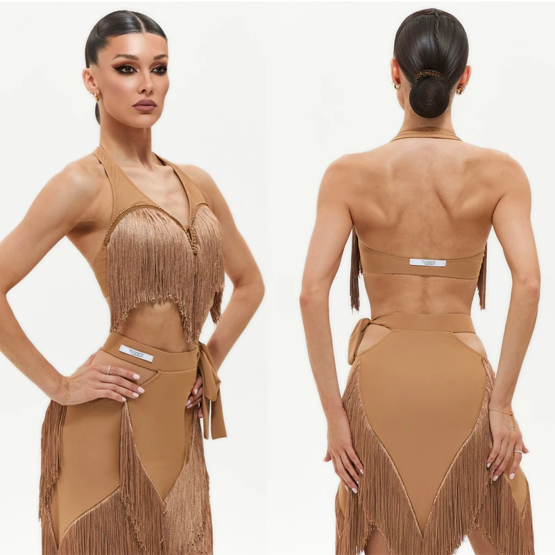 Женские костюмы для латинских танцев чача, сексуальные топы с лямкой на шее и кисточками, юбки для взрослых, самба, румба, одежда для латинских танцев SL13576
Женские костюмы для латинских танцев чача, сексуальные топы с лямкой на шее и кисточками, юбки для взрослых, самба, румба, одежда для латинских танцев SL13576