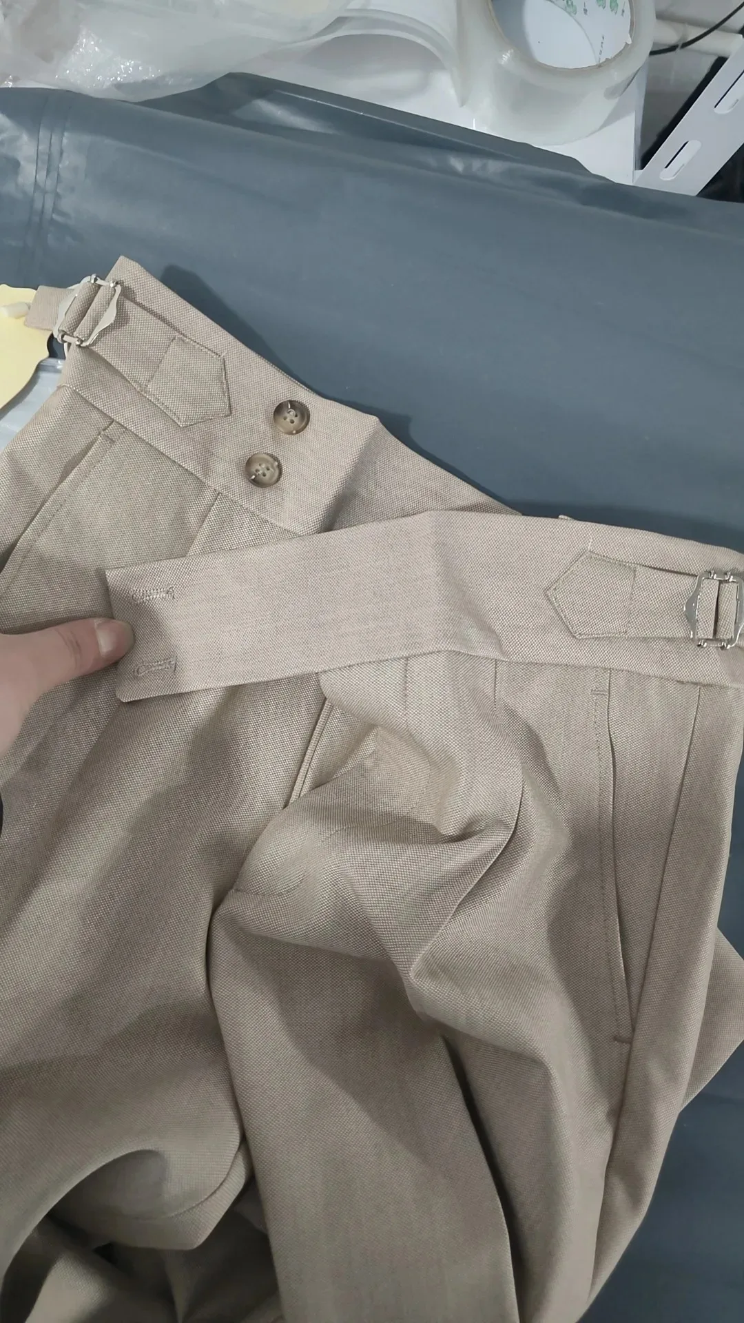 New Spring Autumn High Waist Smart Casual Dress Pants Men Belt Design Slim Suit Pants Formal Wedding Social Party Mens Trousers
New Spring Autumn High Waist Smart Casual Dress Pants Men Belt Design Slim Suit Pants Formal Wedding Social Party Mens Trousers