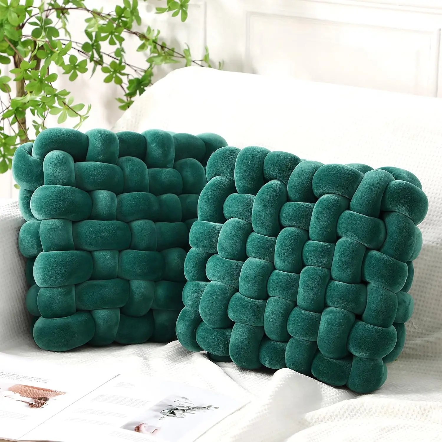 Green Square Knotted Plush Throws Soft Accent Pillows Decoration Cushion for Couch Home Office Living Room Bedroom Christmas
Green Square Knotted Plush Throws Soft Accent Pillows Decoration Cushion for Couch Home Office Living Room Bedroom Christmas