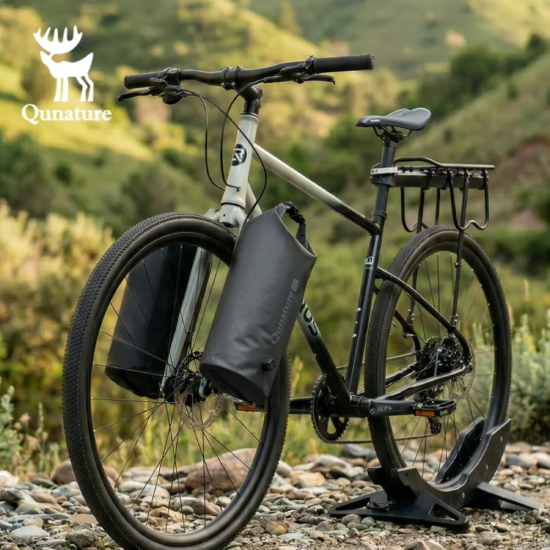 Qunature Upgraded 2.0 Compression Bike Bag 1/2-Pack Magnetic Quick Release Heavy Duty Waterproof Travel Gravel Bike Fork Pack 6L
Qunature Upgraded 2.0 Compression Bike Bag 1/2-Pack Magnetic Quick Release Heavy Duty Waterproof Travel Gravel Bike Fork Pack 6L
