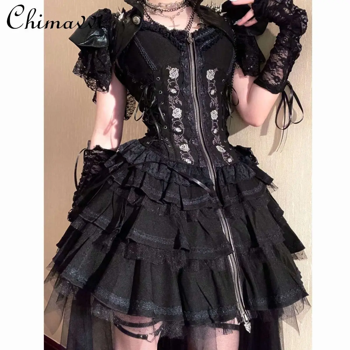 Original Goth Dark Hottie Lolita Dress Punk Sweet Cool Girl Slim-fit Lace Cos Elegant Princess Short Jsk Dress 2025 Autumn
Original Goth Dark Hottie Lolita Dress Punk Sweet Cool Girl Slim-fit Lace Cos Elegant Princess Short Jsk Dress 2025 Autumn