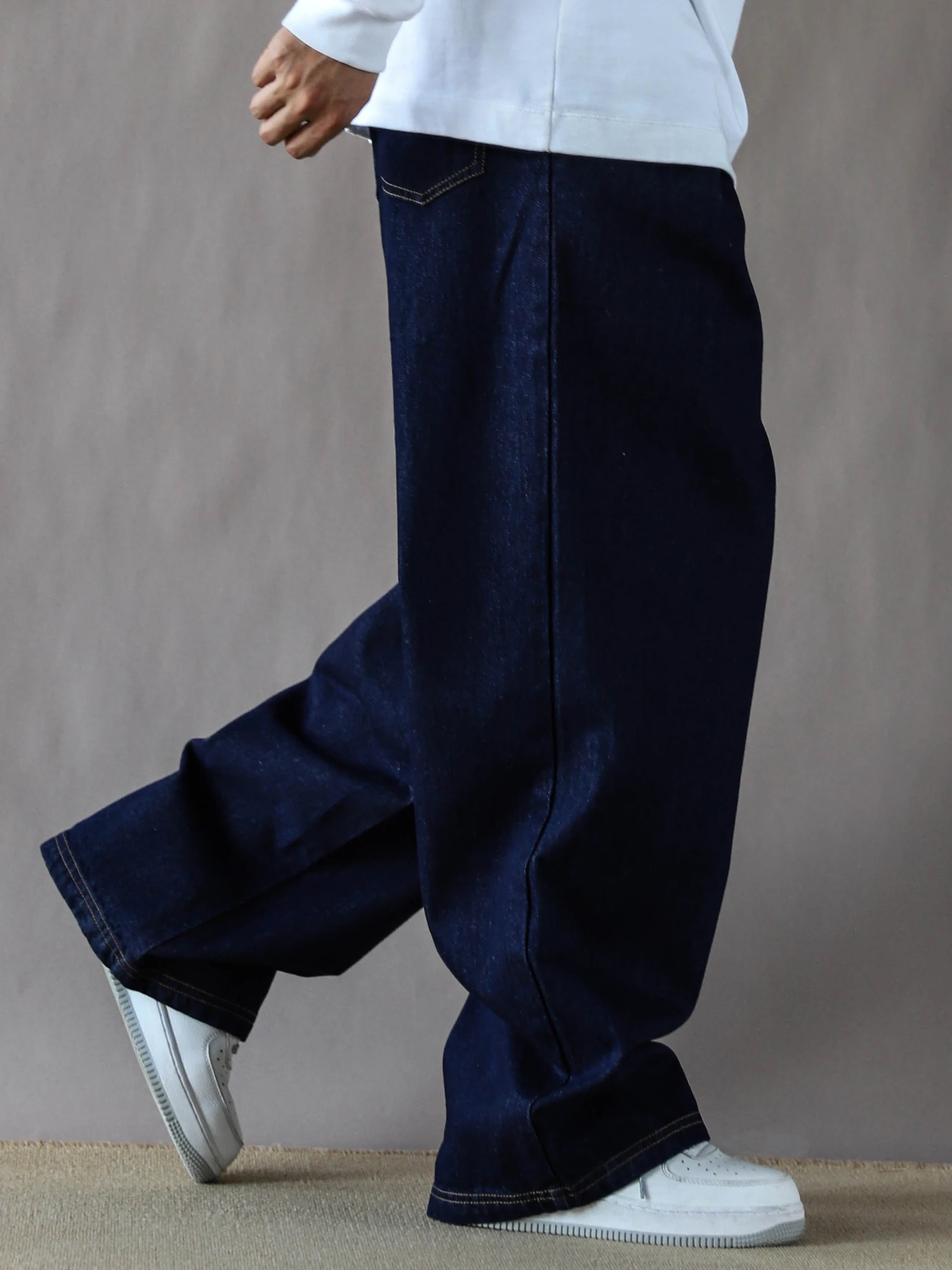 Мужские свободные джинсы прямого кроя синего цвета, повседневные брюки для весны и осени, американский стиль, из смесового хлопка, в стиле ретро
Мужские свободные джинсы прямого кроя синего цвета, повседневные брюки для весны и осени, американский стиль, из смесового хлопка, в стиле ретро