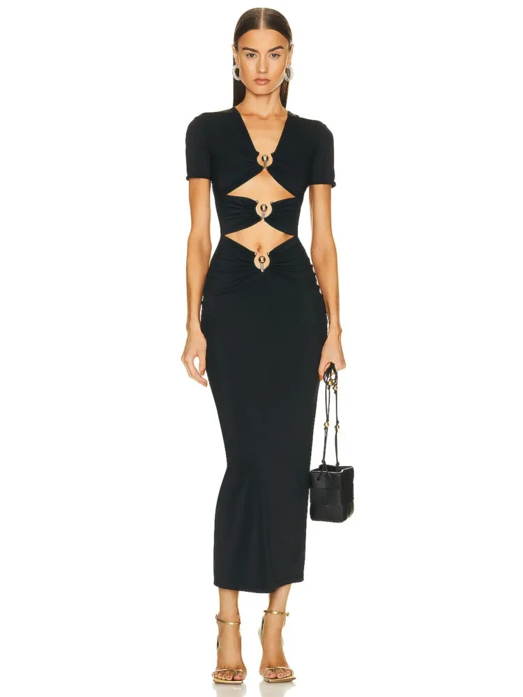 Sexy Hollow Metal Ring Black Wrapped Hip Bandage Fashionable Hot Party Evening Dress
Sexy Hollow Metal Ring Black Wrapped Hip Bandage Fashionable Hot Party Evening Dress