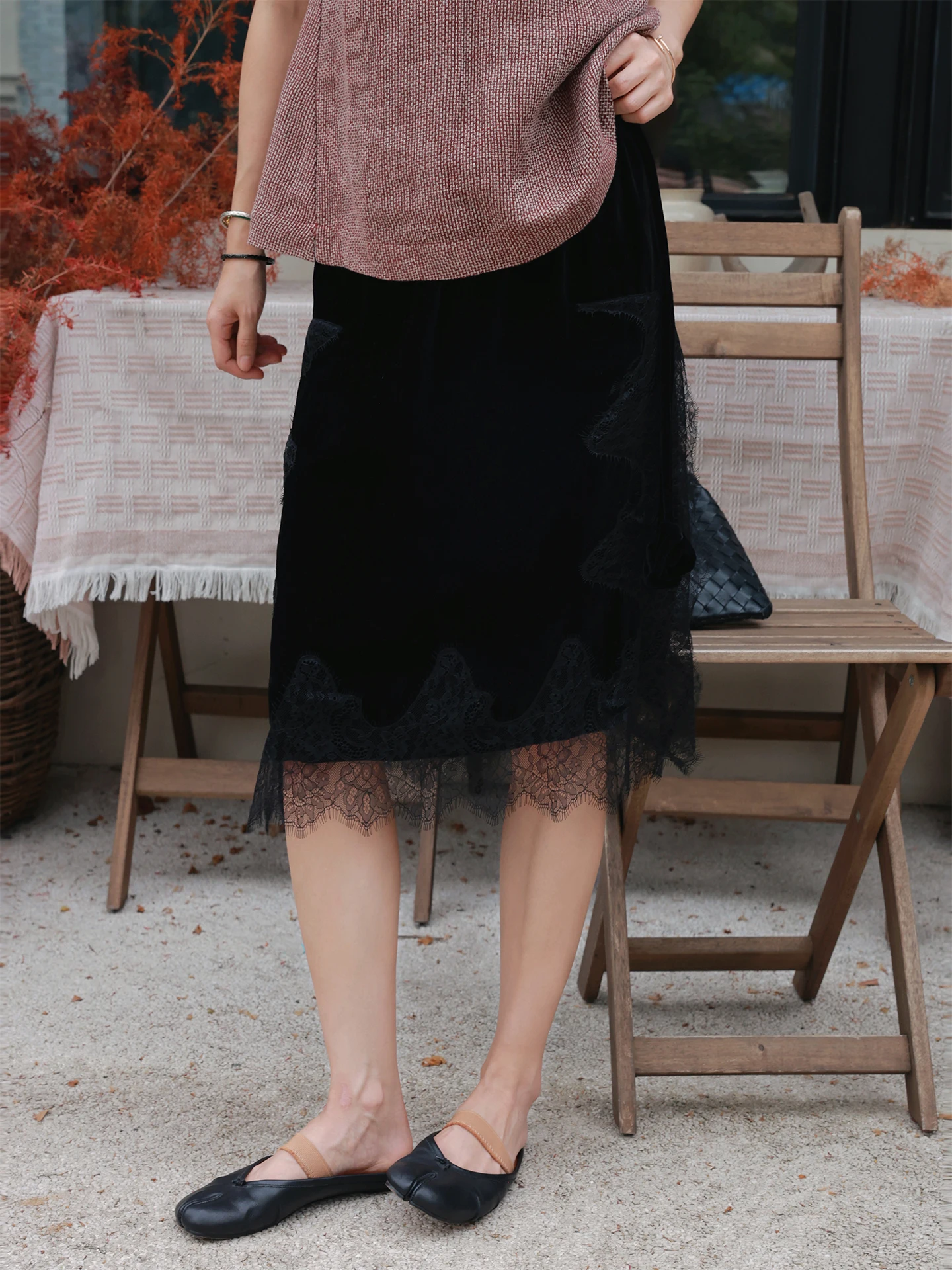 TT Small Gentle High-End Velvet Half Skirt Women Summer Lace Splice A-Line Midi Skirt Casual Style mid Waist
TT Small Gentle High-End Velvet Half Skirt Women Summer Lace Splice A-Line Midi Skirt Casual Style mid Waist