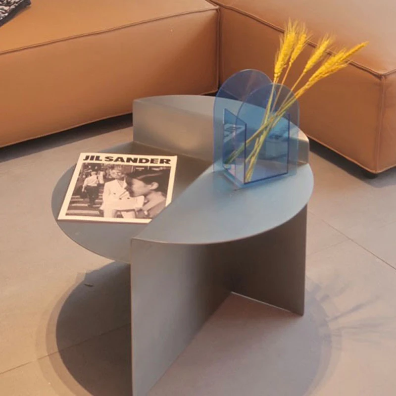 Металлический круглый чайный столик для гостиной в скандинавском стиле, диван рядом с кофейными столами, аксессуары для украшения интерьера мебели
Металлический круглый чайный столик для гостиной в скандинавском стиле, диван рядом с кофейными столами, аксессуары для украшения интерьера мебели