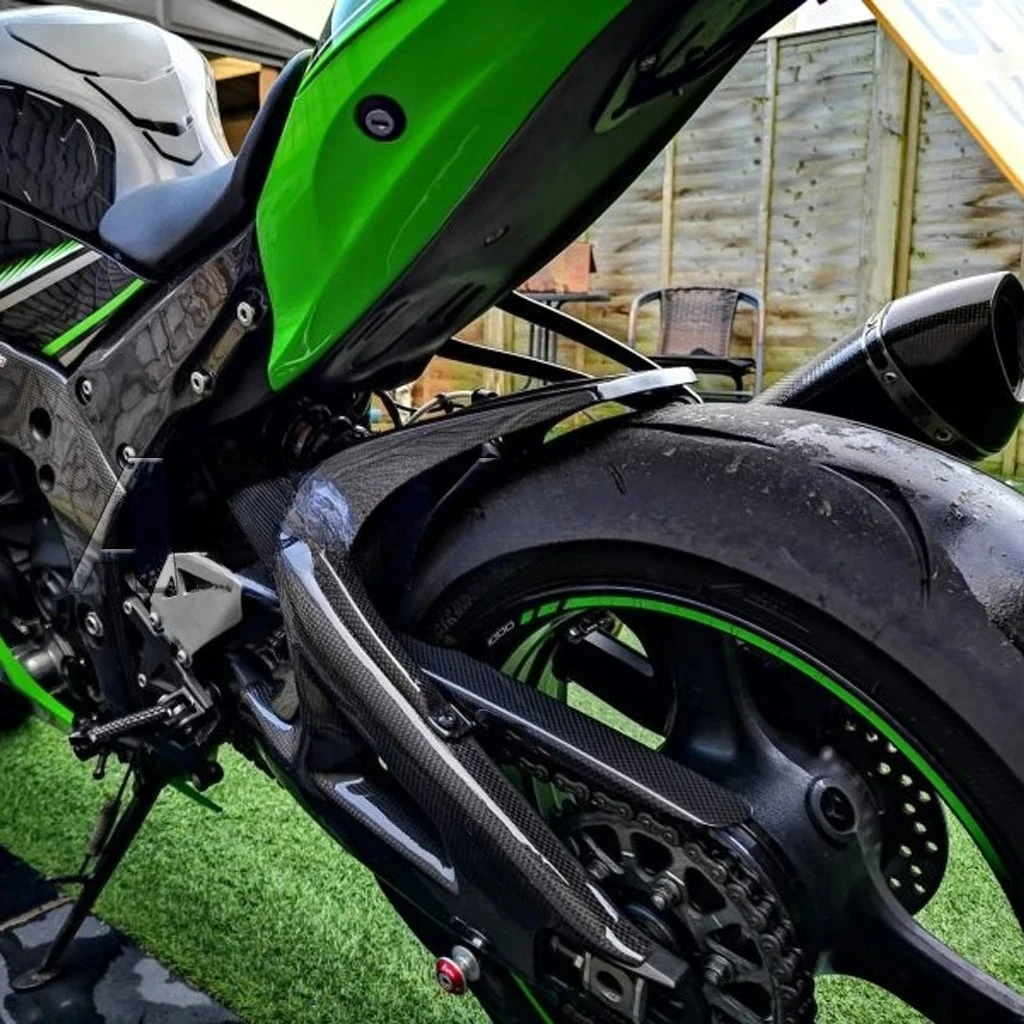Motorcycle Accessories Fender Fuel Tank Side Panel Frame Fairing Kit Dry Carbon Fiber For Kawasaki ZX10R 2021+ 2023 2024 2025
Motorcycle Accessories Fender Fuel Tank Side Panel Frame Fairing Kit Dry Carbon Fiber For Kawasaki ZX10R 2021+ 2023 2024 2025