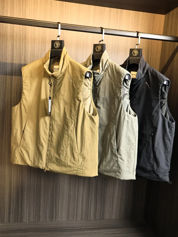 Водостойкий износостойкий технологический мужской уличный хлопковый жилет, осень-зима, модный городской воротник-стойка, овсянка
Водостойкий износостойкий технологический мужской уличный хлопковый жилет, осень-зима, модный городской воротник-стойка, овсянка