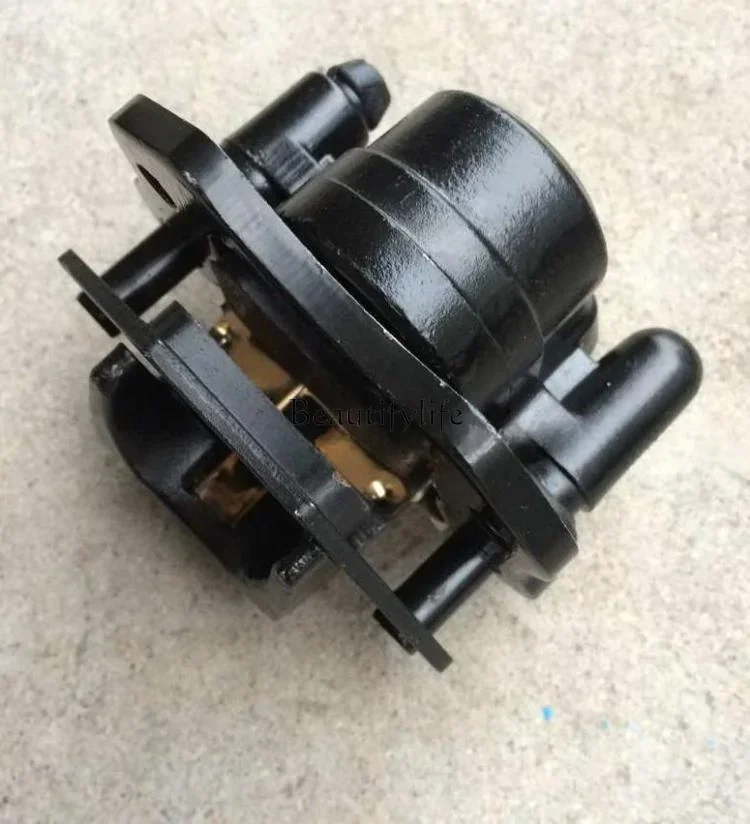 CFront Brake Lower Pump ATV Four-Wheel Motorcycle Front and Rear One Drag Two Disc Brake Caliper
CFront Brake Lower Pump ATV Four-Wheel Motorcycle Front and Rear One Drag Two Disc Brake Caliper