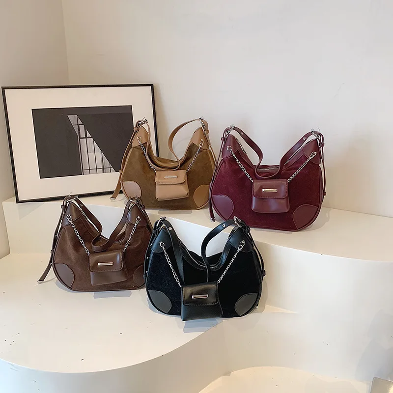 2025 Women's Soft Leather Patchwork Bucket Bag, Convertible Shoulder & Underarm Chic Niche Design
2025 Women's Soft Leather Patchwork Bucket Bag, Convertible Shoulder & Underarm Chic Niche Design
