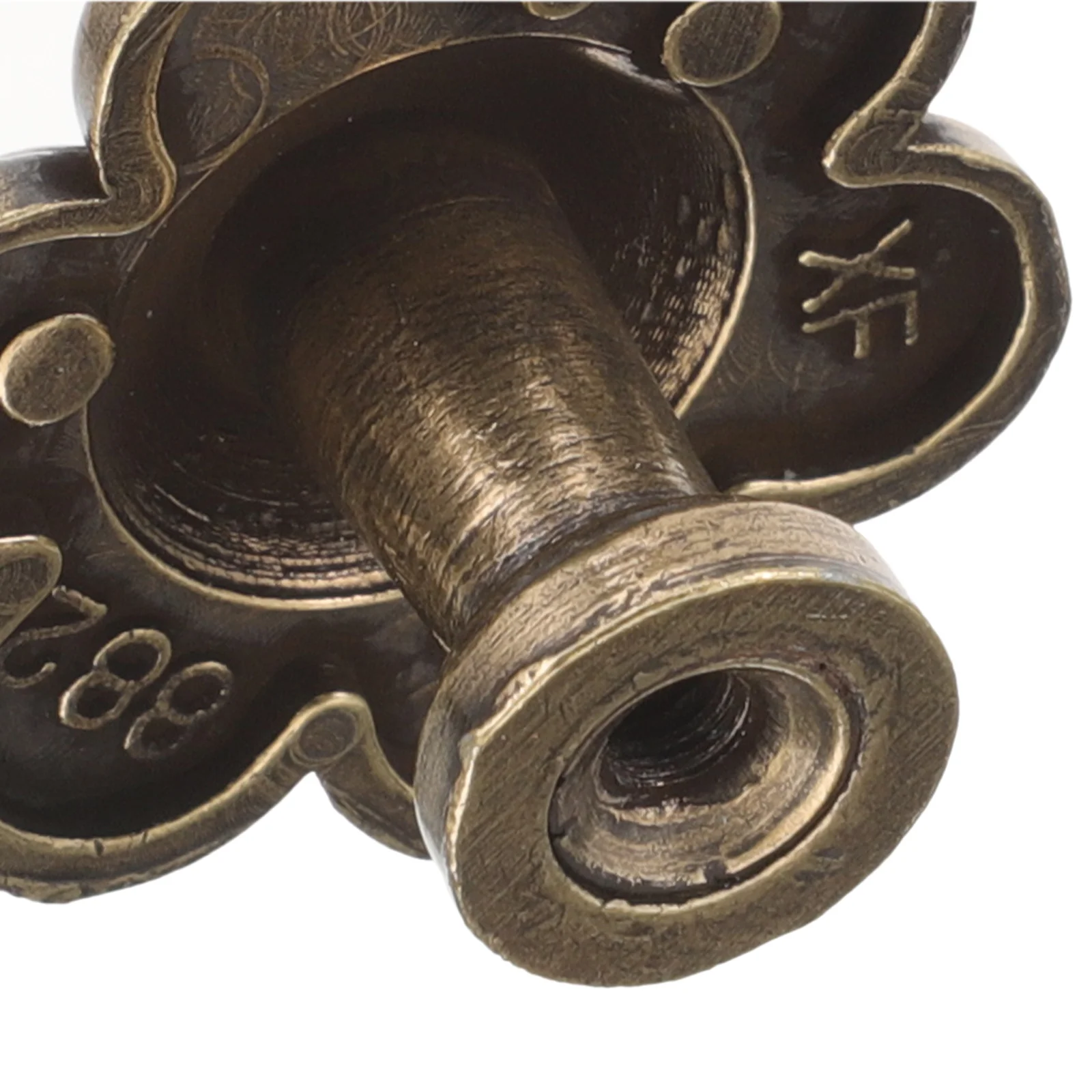 1 Piece Classic Flower Cabinet Knob Reliable Sturdy Drawer Handle for Dresser Wardrobe Cupboard Easy Fit Single
1 Piece Classic Flower Cabinet Knob Reliable Sturdy Drawer Handle for Dresser Wardrobe Cupboard Easy Fit Single