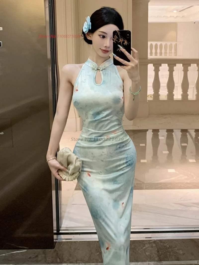 2026 chinese sexy dress improved cheongsam national flower print sleeveless qipao traditional nightclub banquet evening dress
2026 chinese sexy dress improved cheongsam national flower print sleeveless qipao traditional nightclub banquet evening dress