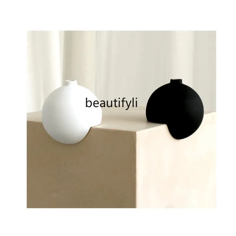 yj Nordic Right Angle Spherical Structure Art Ceramic Decoration Home Vase Storage Partition
yj Nordic Right Angle Spherical Structure Art Ceramic Decoration Home Vase Storage Partition