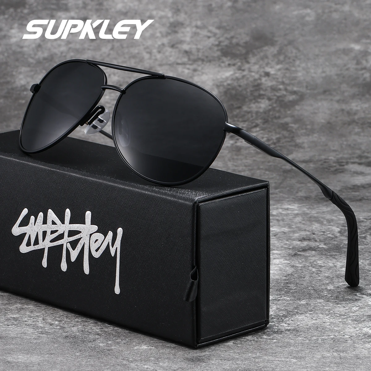 SUPKLEY Легкие роскошные солнцезащитные очки для вечеринок в овальной оправе, поляризационная пленка, для путешествий, повседневная защита от ультрафиолета, рождественский подарок
SUPKLEY Легкие роскошные солнцезащитные очки для вечеринок в овальной оправе, поляризационная пленка, для путешествий, повседневная защита от ультрафиолета, рождественский подарок