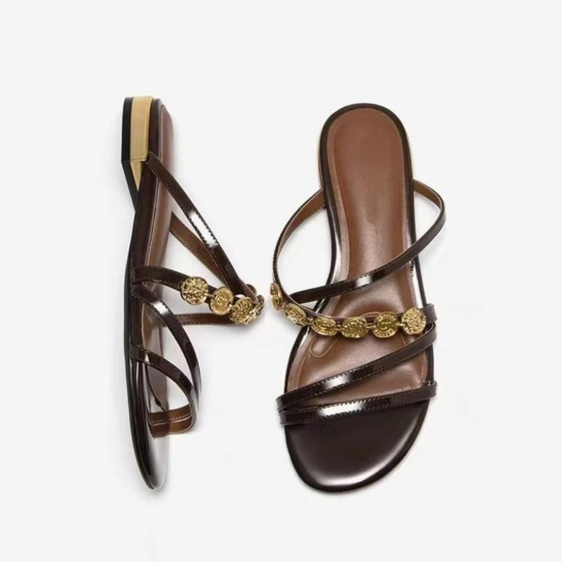 Pop Retro Style Summer Low Heel Women Slippers Fashion Square Toe Slip On Slide Ladies Casual Dress Gladiator Sandalias
Pop Retro Style Summer Low Heel Women Slippers Fashion Square Toe Slip On Slide Ladies Casual Dress Gladiator Sandalias