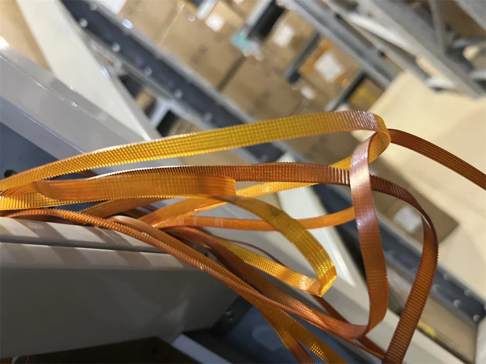 1pc Carriage belt for Epson R1390 R1400 R2400 R1900 R1800 R1430 R2000 R2880 ME1100 T1100 1390 1400
1pc Carriage belt for Epson R1390 R1400 R2400 R1900 R1800 R1430 R2000 R2880 ME1100 T1100 1390 1400