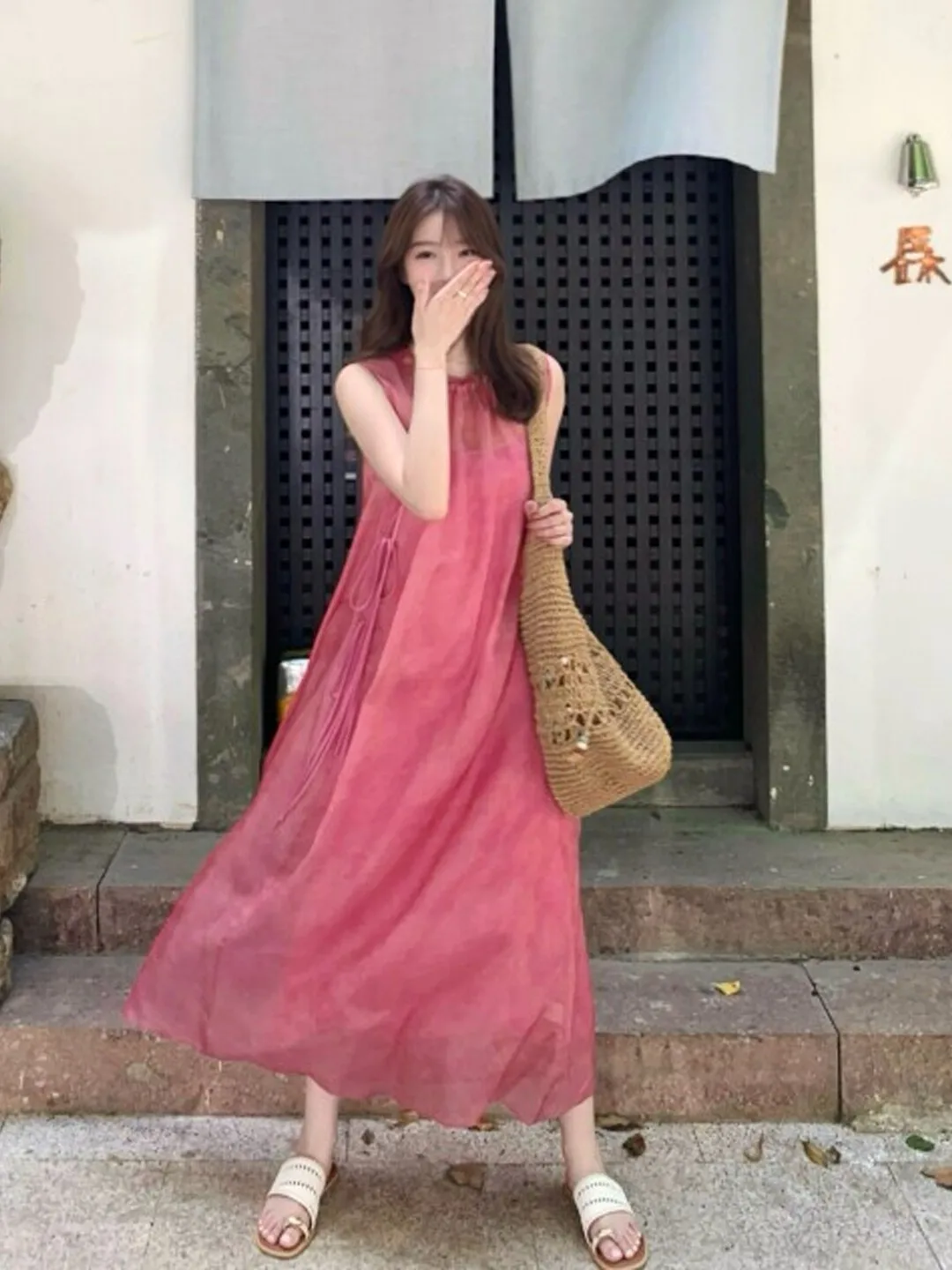 Summer Vacation Style Unique Beautiful Sleeveless Beach Dress French Style Cotton Midi High Waist Non-fading Easy Care Dress
Summer Vacation Style Unique Beautiful Sleeveless Beach Dress French Style Cotton Midi High Waist Non-fading Easy Care Dress
