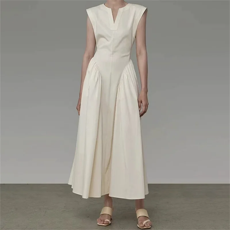 Women's dress New waist cinching slim sleeveless long dress for summer 2025 Casual versatile V-neck midi dresses party dresses
Women's dress New waist cinching slim sleeveless long dress for summer 2025 Casual versatile V-neck midi dresses party dresses