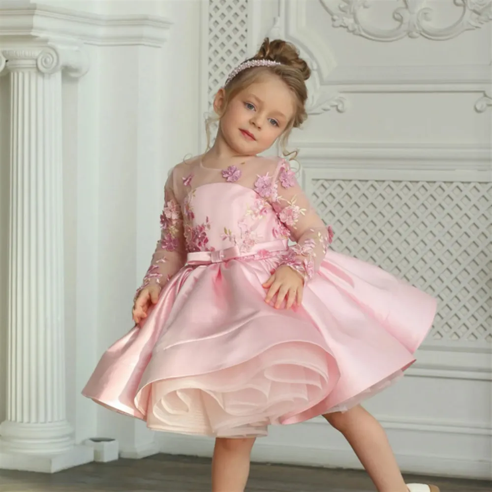 Customized Pink Flower Girl Dress Applique Flowers Bow Belt Puff Ruffles Stain Kids Cute First Communion Birthday Party Dress 
Customized Pink Flower Girl Dress Applique Flowers Bow Belt Puff Ruffles Stain Kids Cute First Communion Birthday Party Dress