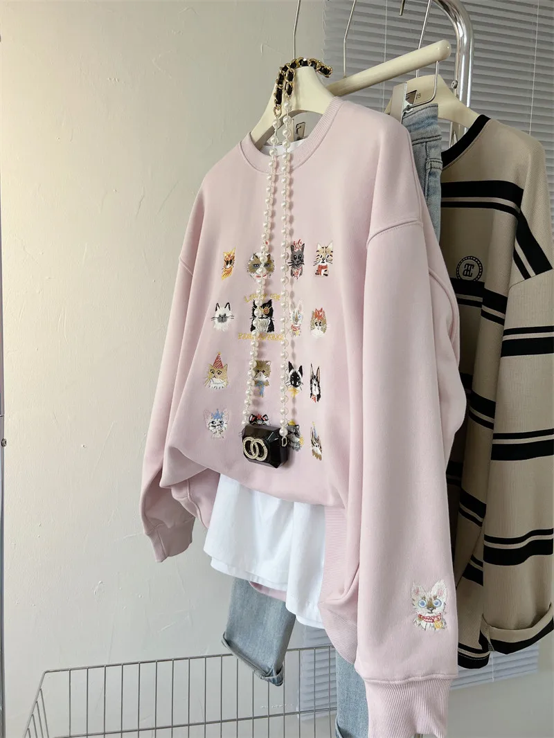Korean Style round Neck Sweatshirt Outerwear Thickened Fleece Loose Fit Embroidered Trendy Version Women's Autumn Winter Coat
Korean Style round Neck Sweatshirt Outerwear Thickened Fleece Loose Fit Embroidered Trendy Version Women's Autumn Winter Coat