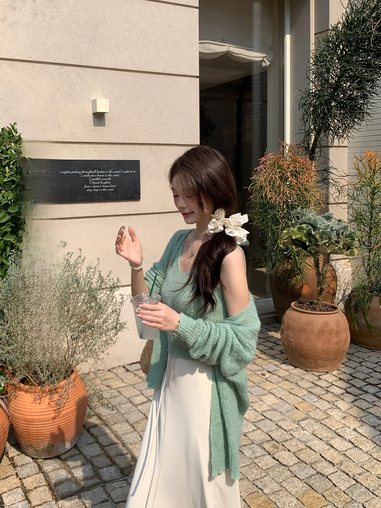 Spring Casual Women's Green Fashion Set High Waist Long Pants V-Neck Warm Polyester Fiber Long Sleeve Cardigan Spring Set
Spring Casual Women's Green Fashion Set High Waist Long Pants V-Neck Warm Polyester Fiber Long Sleeve Cardigan Spring Set