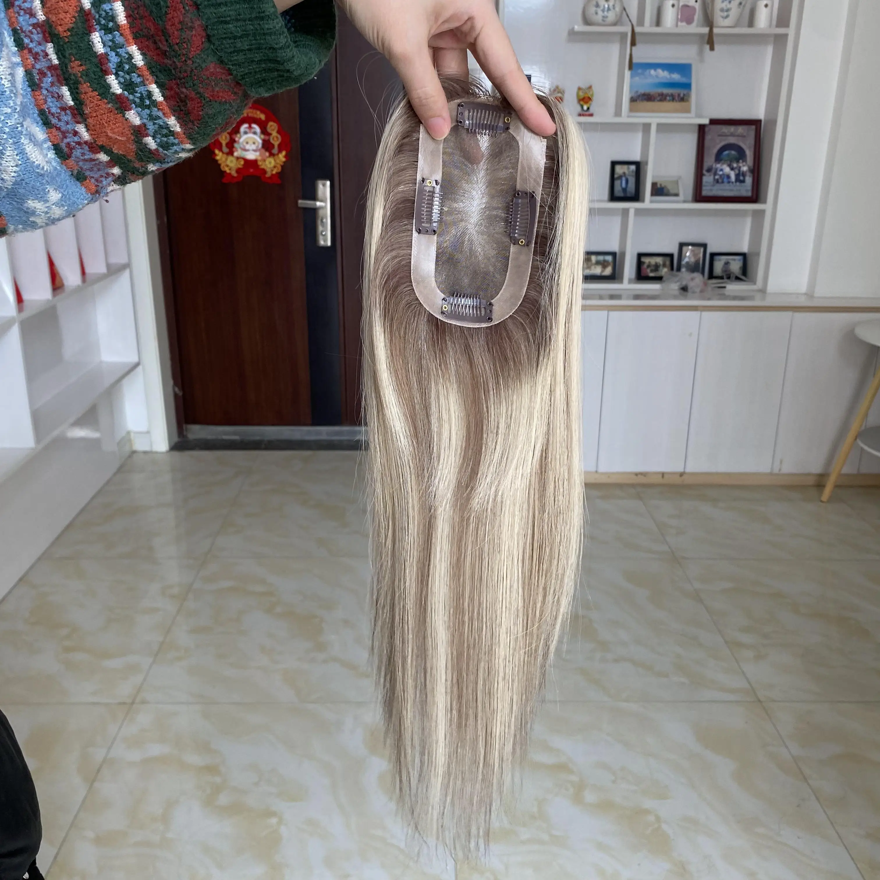 Instock 100% Chinese Raw Hair 3x5.5 Fine Mono Base Topper Hair Loss Solution Clip In Pieces Human Hair Topper For Woman
Instock 100% Chinese Raw Hair 3x5.5 Fine Mono Base Topper Hair Loss Solution Clip In Pieces Human Hair Topper For Woman