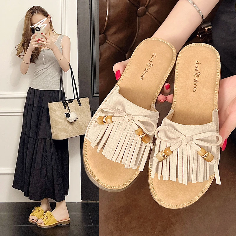 Дизайнерские роскошные женские современные тапочки на массивном каблуке с пряжкой на ремне и кисточками, модная пляжная обувь на плоском каблуке, женские универсальные повседневные туфли
Дизайнерские роскошные женские современные тапочки на массивном каблуке с пряжкой на ремне и кисточками, модная пляжная обувь на плоском каблуке, женские универсальные повседневные туфли