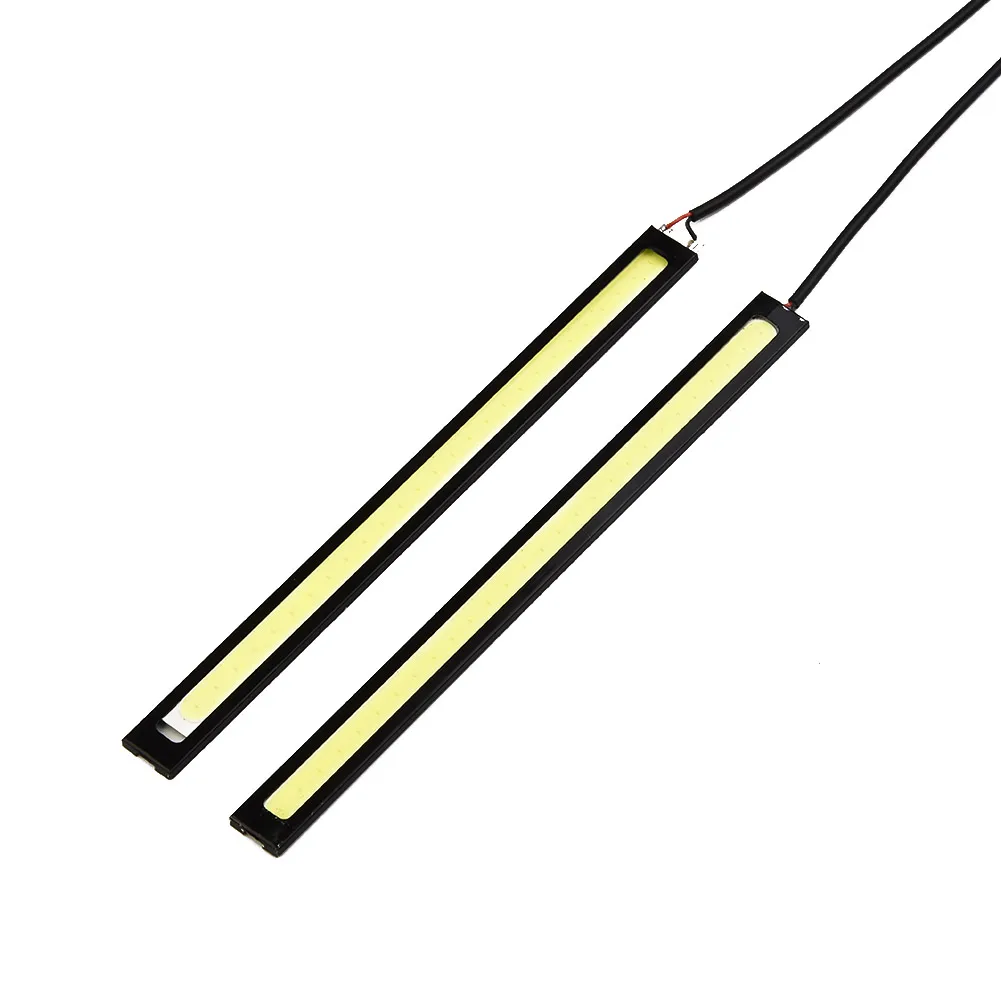Due To Different Lighting And Screen Configurations, The Color Waterproof Led Cob Light Stripe For Car / Racing / Daytime / Fog
Due To Different Lighting And Screen Configurations, The Color Waterproof Led Cob Light Stripe For Car / Racing / Daytime / Fog