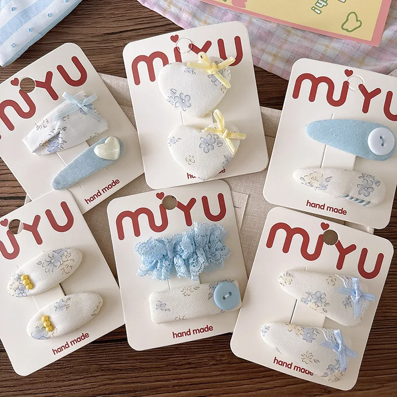 Korean Hair Clips Set 2pcs Seasalt Blue Floral Fabric Butterfly Bow Bangs Barrettes Girls Heart Simple Fresh Adorable
Korean Hair Clips Set 2pcs Seasalt Blue Floral Fabric Butterfly Bow Bangs Barrettes Girls Heart Simple Fresh Adorable