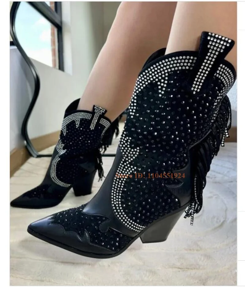 Черные женские сапоги с кисточками и стразами, ковбойские короткие сапоги с бахромой и кристаллами, черные зимние сапоги на толстом каблуке, новый дизайн, гладиатор Bota
Черные женские сапоги с кисточками и стразами, ковбойские короткие сапоги с бахромой и кристаллами, черные зимние сапоги на толстом каблуке, новый дизайн, гладиатор Bota