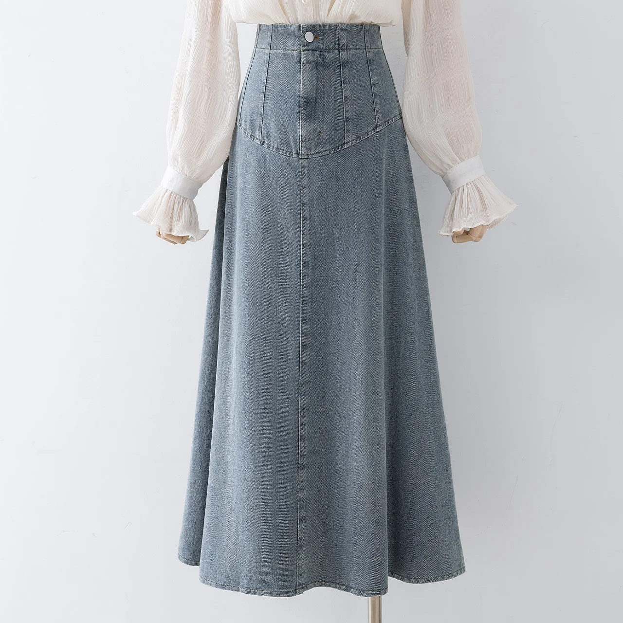 Denim Skirt for Women Free Shipping Y2k Classic Fashion Vintage High Waist Hip Wrap A-Line Female Blue Jeans Streetwear
Denim Skirt for Women Free Shipping Y2k Classic Fashion Vintage High Waist Hip Wrap A-Line Female Blue Jeans Streetwear