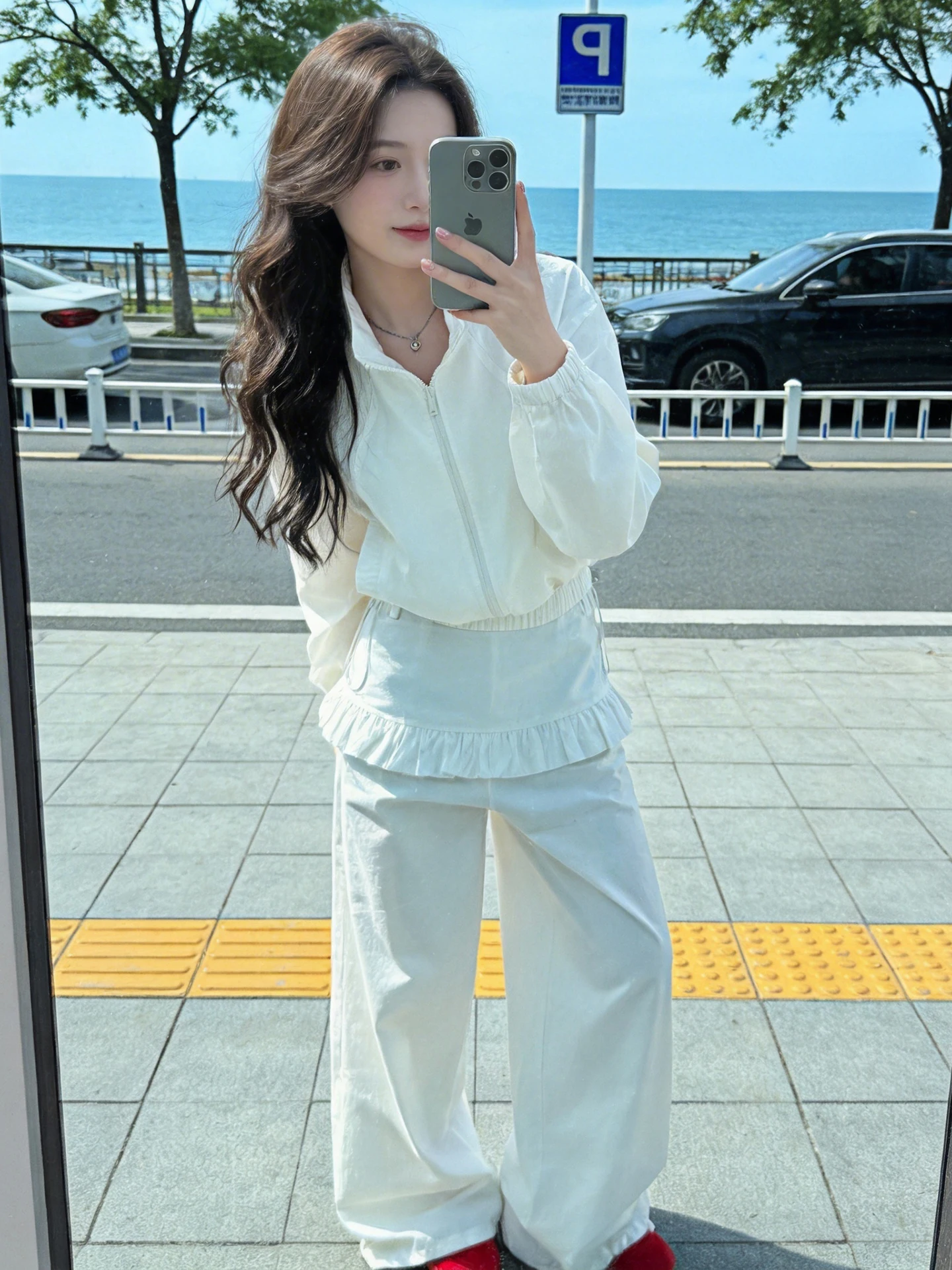 Spring Autumn Unique Beautiful Korean Style Loose Feel White Sunscreen Short Coat Wide Leg Pants Casual Set Women
Spring Autumn Unique Beautiful Korean Style Loose Feel White Sunscreen Short Coat Wide Leg Pants Casual Set Women