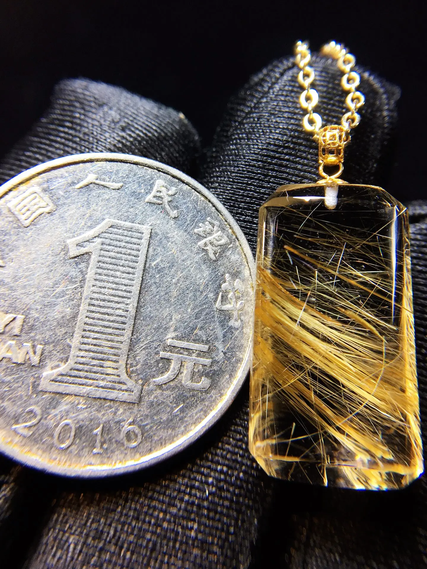 Подвеска из натурального золота с рутилированным кварцем, цветок 22,4*12,1*7,1 мм, ювелирные изделия из рутилированного кварца для мужчин и женщин, Бразилия AAAAAAA
Подвеска из натурального золота с рутилированным кварцем, цветок 22,4*12,1*7,1 мм, ювелирные изделия из рутилированного кварца для мужчин и женщин, Бразилия AAAAAAA