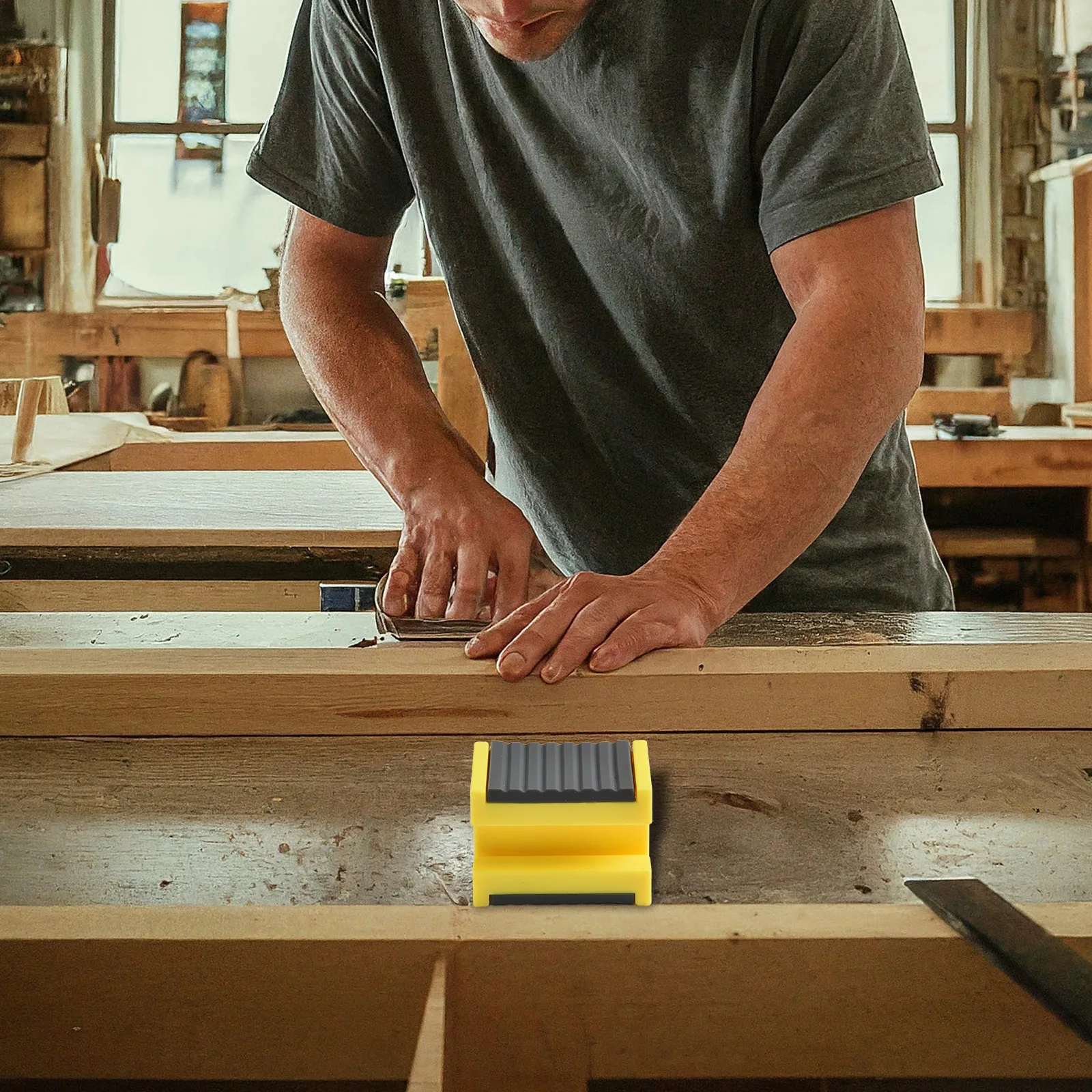 Anti Misalignment Edge Banding Tool Tape Fixer Edge Banding Tool Versatile Usage Adjustable Distance Mechanism
Anti Misalignment Edge Banding Tool Tape Fixer Edge Banding Tool Versatile Usage Adjustable Distance Mechanism