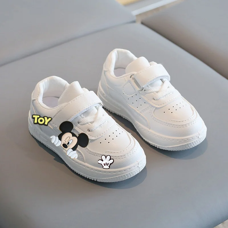 Детская повседневная обувь с Микки Маусом и Минни, весенне-осенняя новая спортивная обувь для мальчиков и девочек, кожаные туфли на мягкой подошве, первые детские кроссовки для малышей
Детская повседневная обувь с Микки Маусом и Минни, весенне-осенняя новая спортивная обувь для мальчиков и девочек, кожаные туфли на мягкой подошве, первые детские кроссовки для малышей