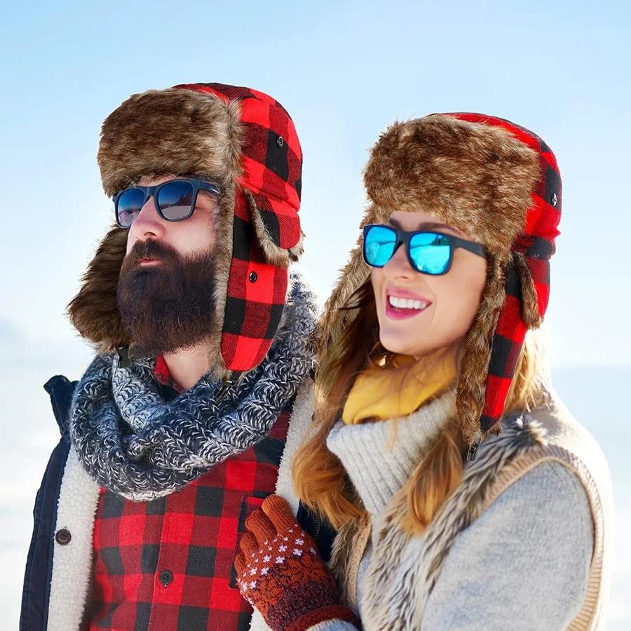 Unisex Trapper Hat Faux Fur Plaid Earflaps Cap with Chin Strap Winter Hunting Cap Warm Lining Hat for Women Me
Unisex Trapper Hat Faux Fur Plaid Earflaps Cap with Chin Strap Winter Hunting Cap Warm Lining Hat for Women Me