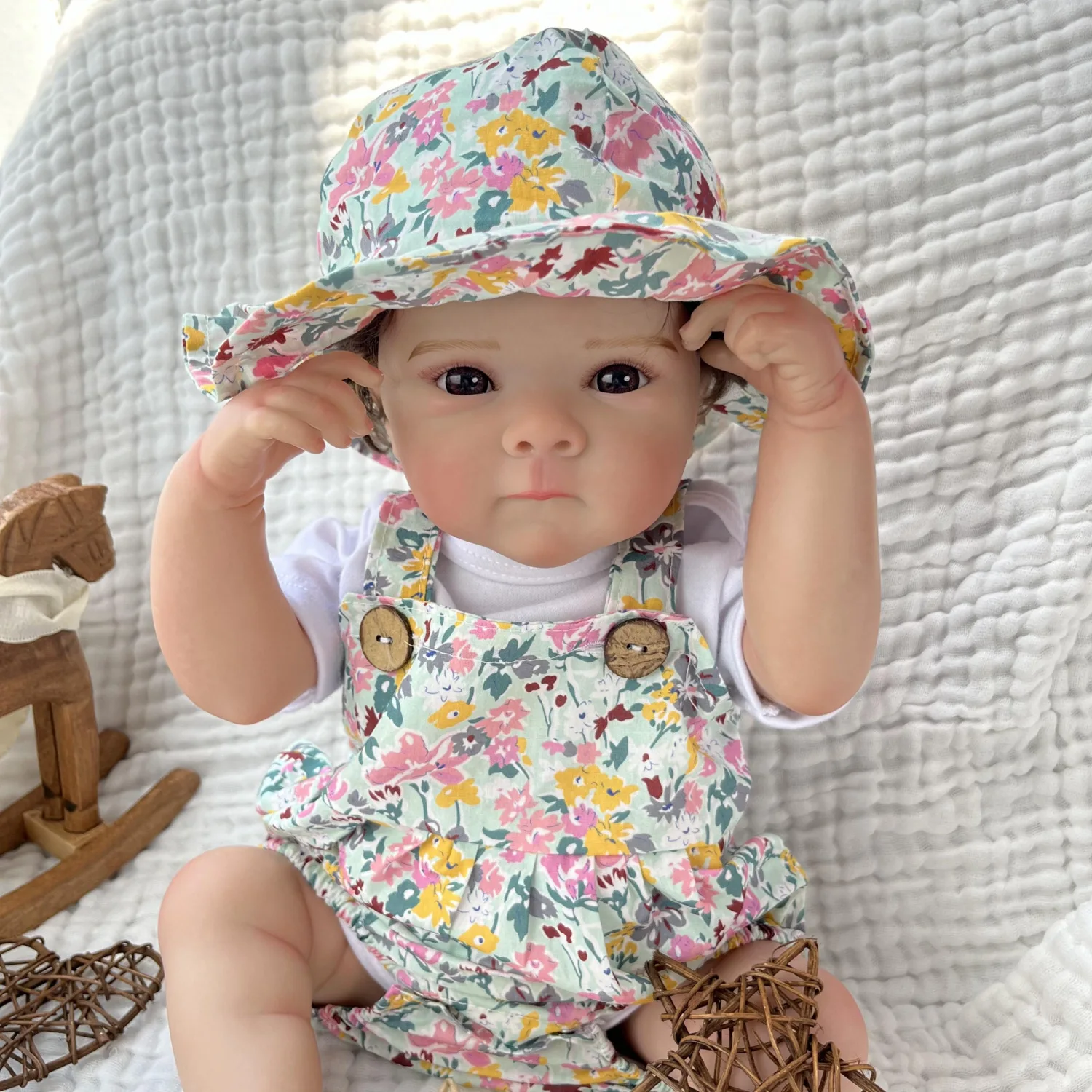BZDOLL Full Vinyl Body 19 Inch 48 CM Reborn Baby Doll Toy with Floral hat Lifelike Handmade Fashion Birthday Gift
BZDOLL Full Vinyl Body 19 Inch 48 CM Reborn Baby Doll Toy with Floral hat Lifelike Handmade Fashion Birthday Gift
