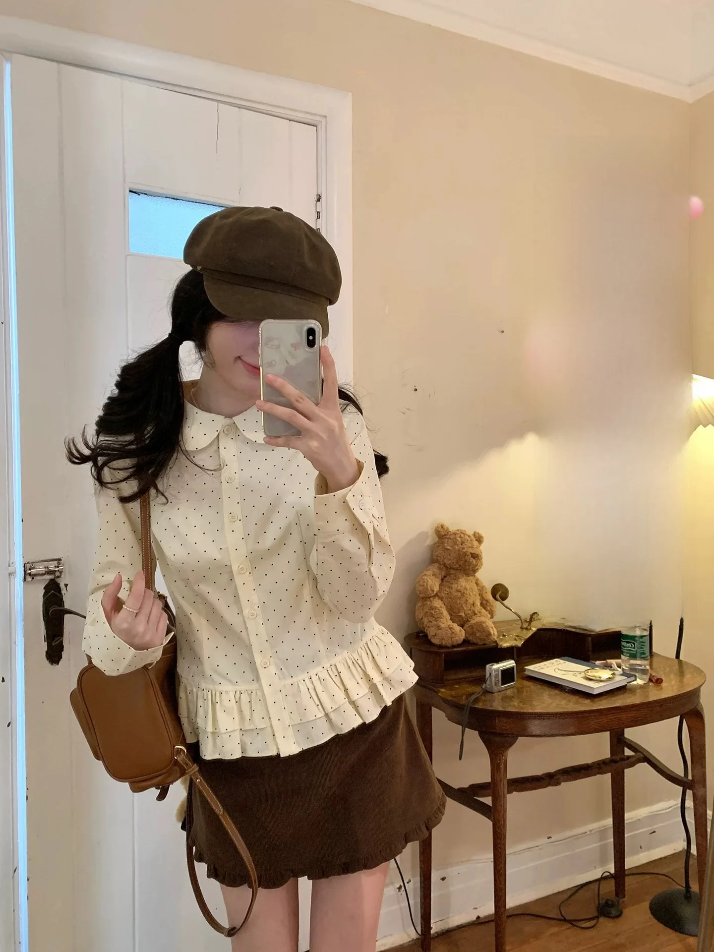 Sweet Soft Polka Dot Long Sleeve Doll Collar Blouse Large Size Loose Fit Polyester Fabric Age-Defying Early Autumn New Style
Sweet Soft Polka Dot Long Sleeve Doll Collar Blouse Large Size Loose Fit Polyester Fabric Age-Defying Early Autumn New Style