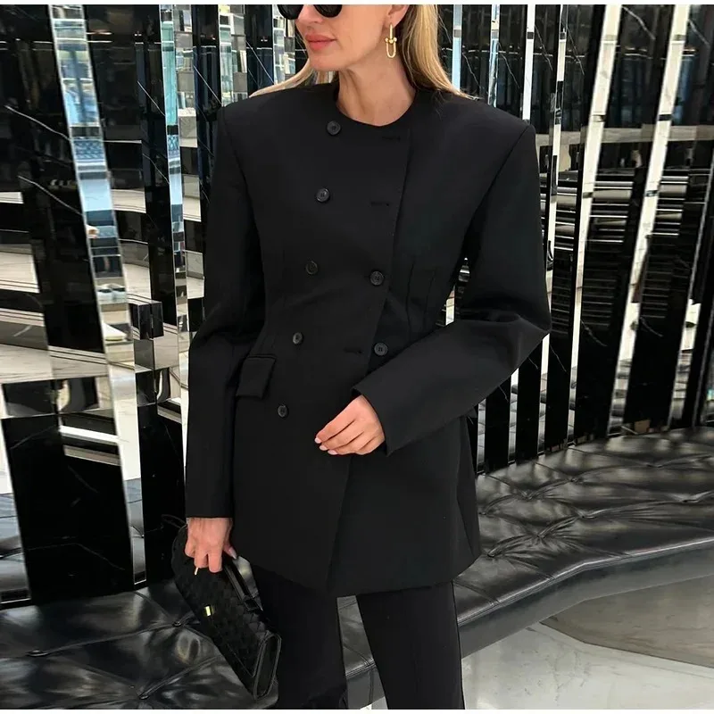 2025 Fashion O Neck Suit Blazer Women's Elegant Double Breasted Slim Black Jacket High Street New Clothing 1A594
2025 Fashion O Neck Suit Blazer Women's Elegant Double Breasted Slim Black Jacket High Street New Clothing 1A594