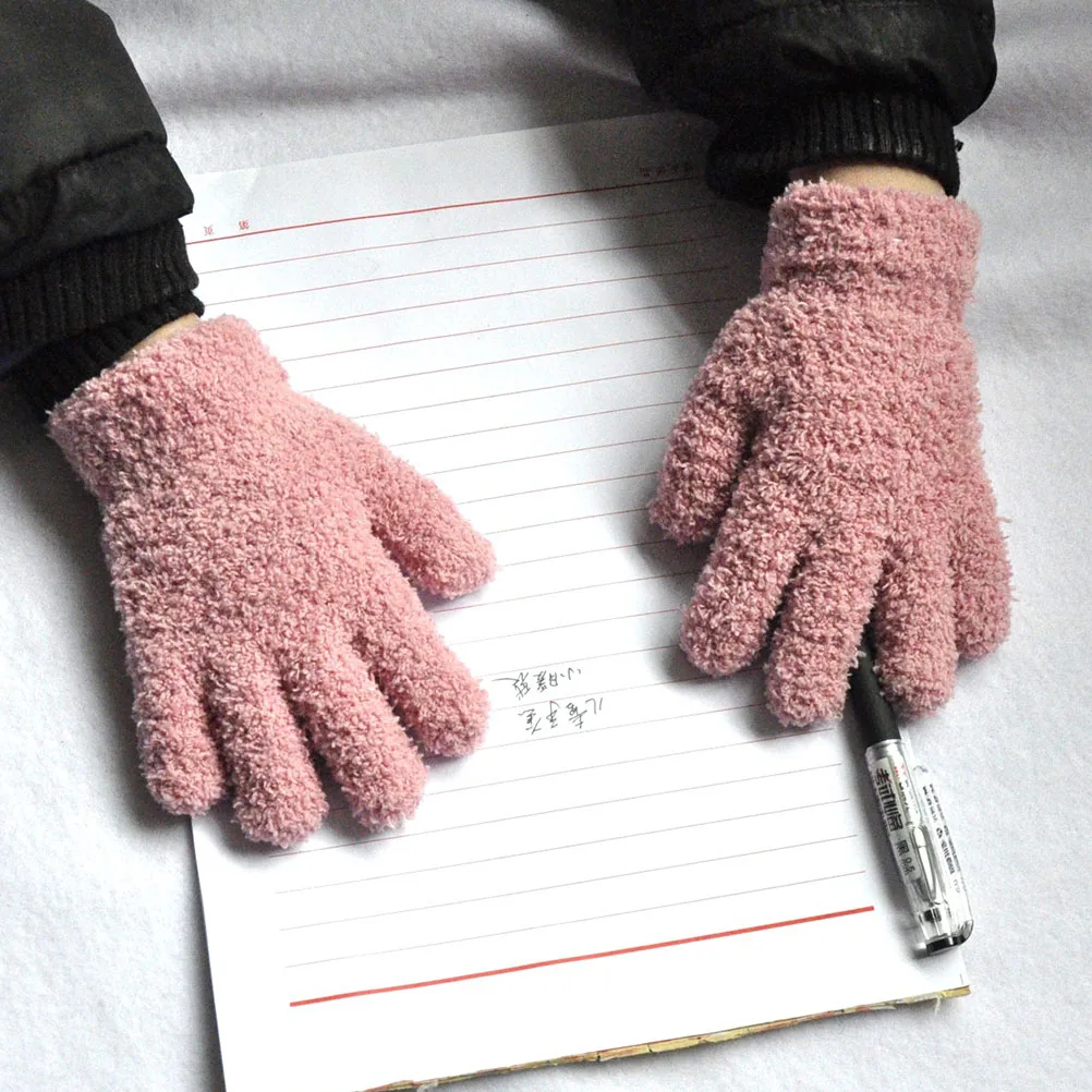 6 пар детских аксессуаров, теплые перчатки для катания на лыжах в помещении, маленькие зимние детские перчатки для повседневного использования, детские аксессуары
6 пар детских аксессуаров, теплые перчатки для катания на лыжах в помещении, маленькие зимние детские перчатки для повседневного использования, детские аксессуары