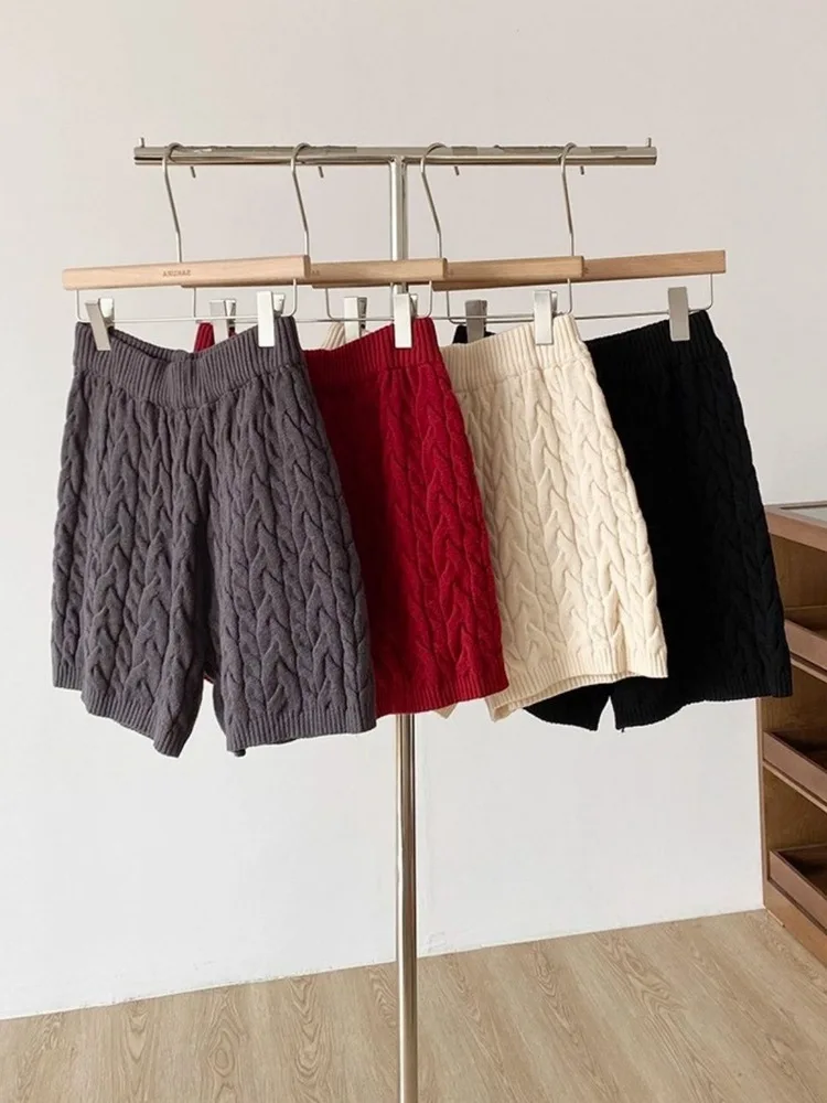 Женские повседневные свободные брюки с высокой талией, вязаные, широкие, модные, больших размеров, в корейском стиле, цветные
Женские повседневные свободные брюки с высокой талией, вязаные, широкие, модные, больших размеров, в корейском стиле, цветные