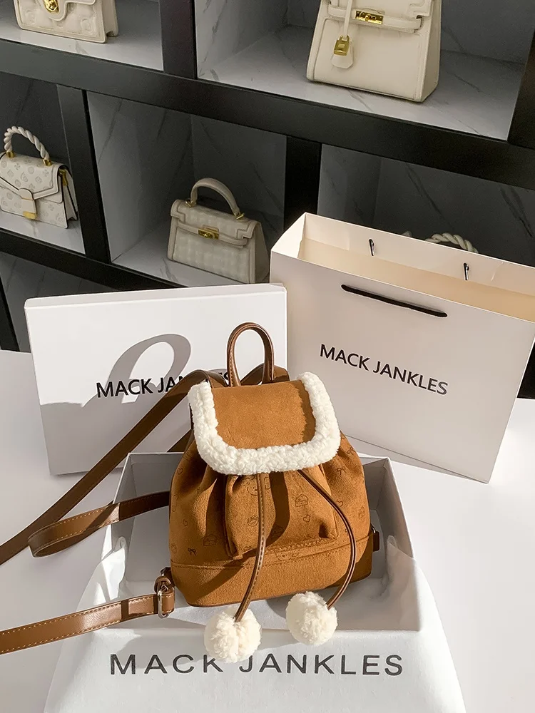 Ma Jankles Retro Leather Women's Bapa Plu oulder Bag Faionable Commuter Sle Detachable Strap Handbag for All
Ma Jankles Retro Leather Women's Bapa Plu oulder Bag Faionable Commuter Sle Detachable Strap Handbag for All