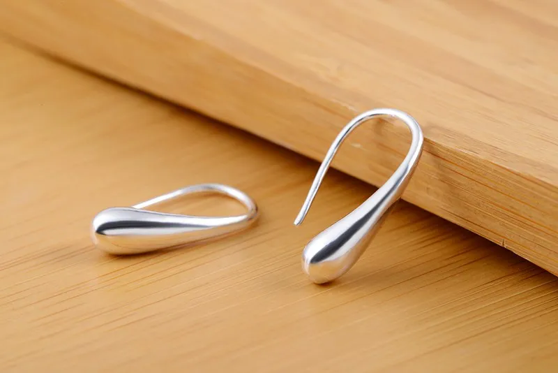 New 925 Sterling Silver Fine 27MM Water Drop Earrings Elegant Women Fashion Charm Wedding Jewelry Gift Wholesale
New 925 Sterling Silver Fine 27MM Water Drop Earrings Elegant Women Fashion Charm Wedding Jewelry Gift Wholesale