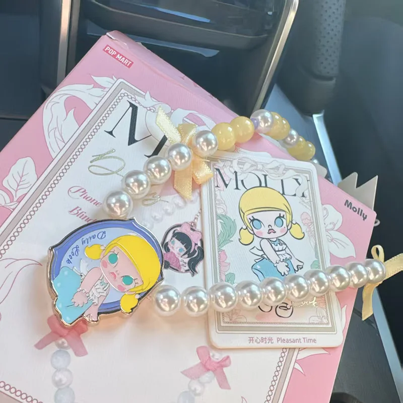 POP MART MOLLY Daily Look Series-Phone Charm Trendy Blind Random Box Toys Mystery Box Guess Bag Cute Action Figure Surprise Gift
POP MART MOLLY Daily Look Series-Phone Charm Trendy Blind Random Box Toys Mystery Box Guess Bag Cute Action Figure Surprise Gift