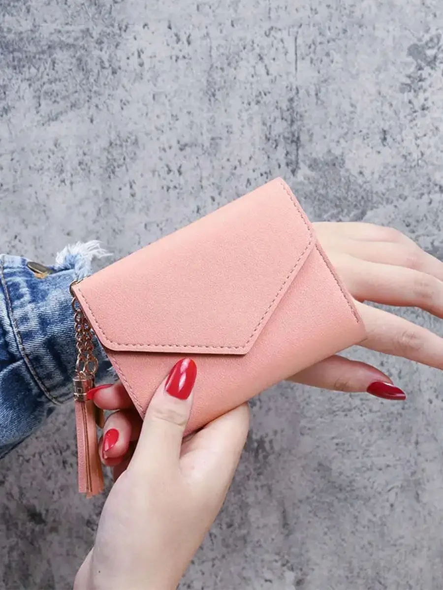 Cute Tassel Pendant Decorative Wallet Faux Leather Multifunctional Wallet Women'S Short Wallet Coin Purse Flip Card Holder
Cute Tassel Pendant Decorative Wallet Faux Leather Multifunctional Wallet Women'S Short Wallet Coin Purse Flip Card Holder